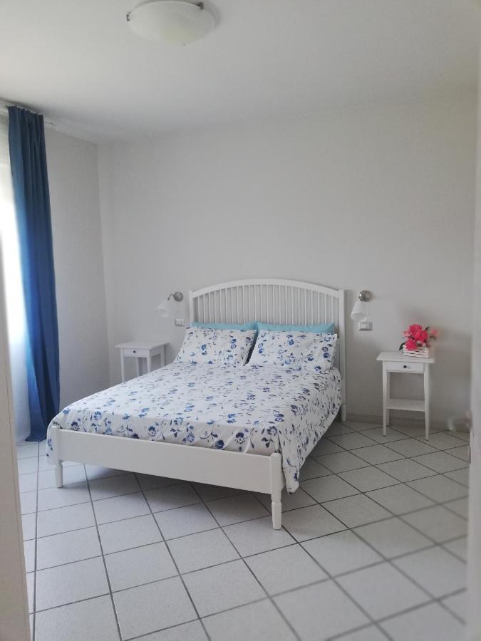 شقة Casa San Martino Moniga del Garda المظهر الخارجي الصورة